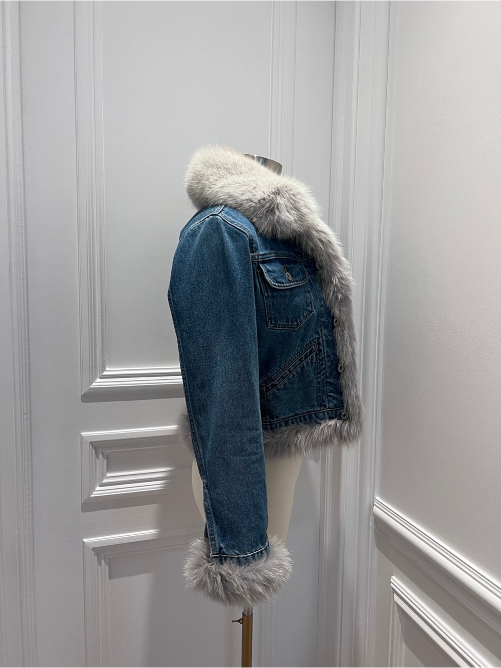 Vintage Denim Jacket with Faux Fur Trim - Blue - Picture 9 of 12